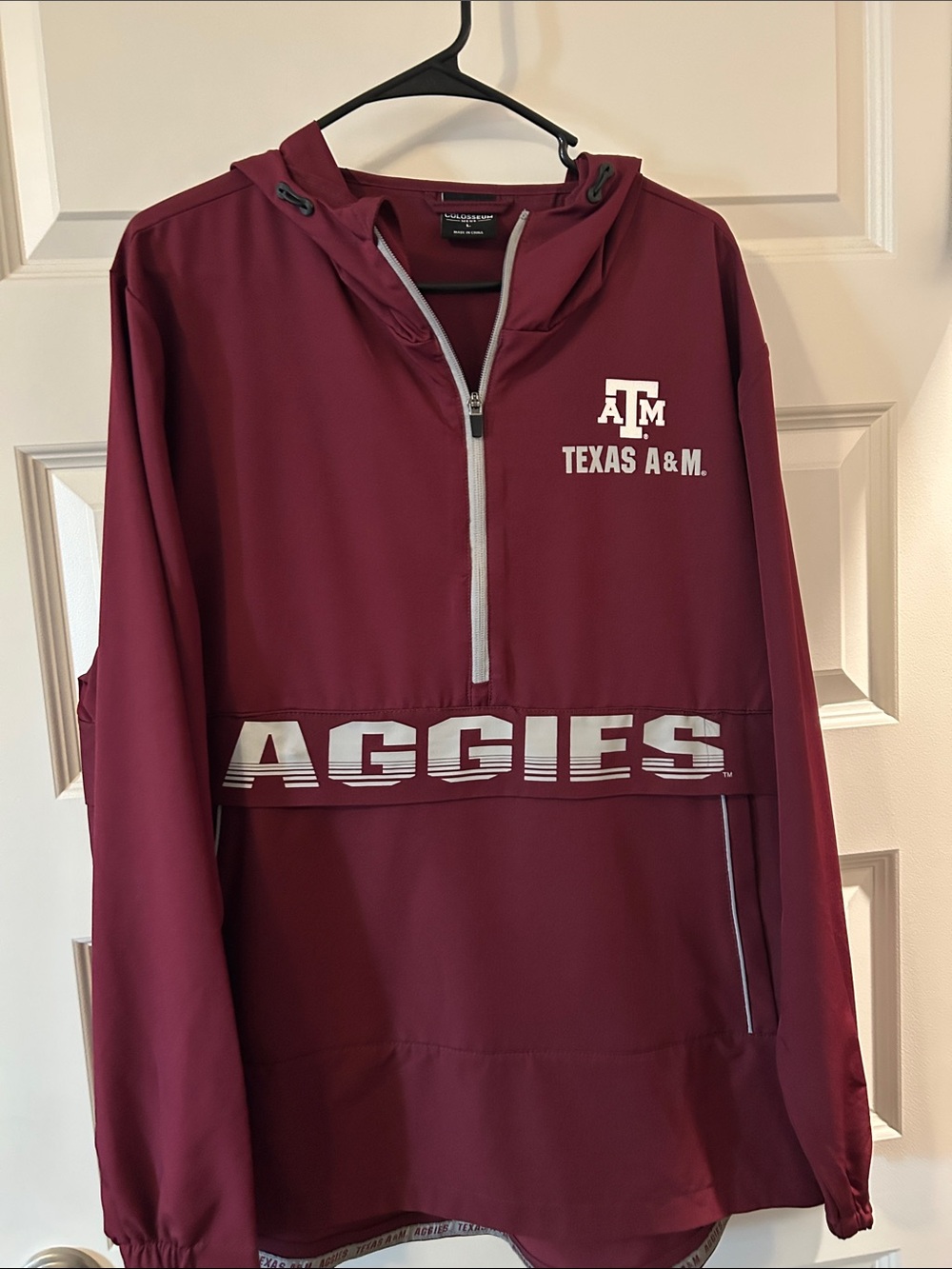 AGGIES MAROON windbreaker/rain jacket